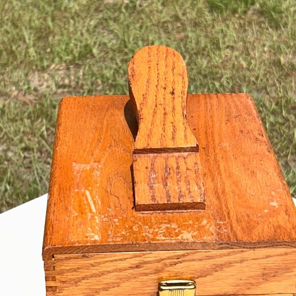 Griffin Shinemasters Wooden Shoe Shine Box with Dovetail Joinery Vintage - Picture 2 of 14